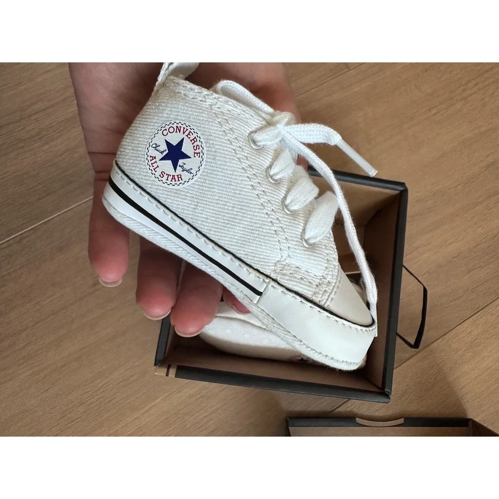 Converse Chuck Taylor All Star First Star White Canvas Crib Shoes Size 2 88877